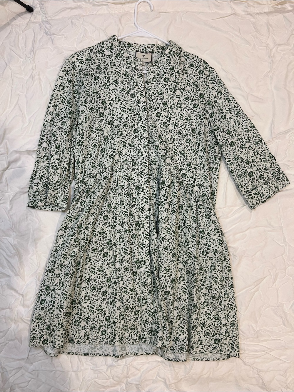 Tuckernuck Green Floral Dress size L